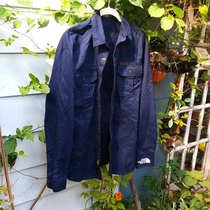 3 for $20 Mens OUTDOOR Navy Utility shirt W.A.S.P North Face logo on cuff sz L